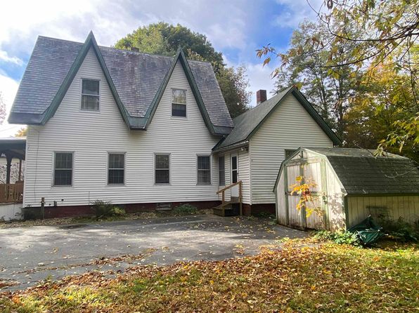 14 Cherry Hill Street, Rockingham, VT 05101