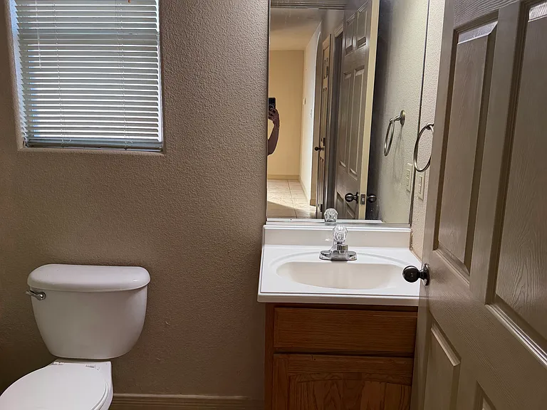 3501 Paroquia St — Photo 17
