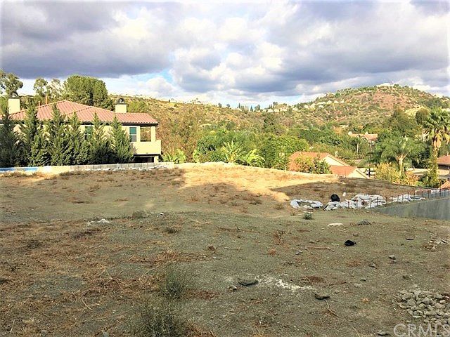 1st image of 19362 Fisher Ln