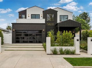 5741 Newcastle Ave, Encino, CA 91316