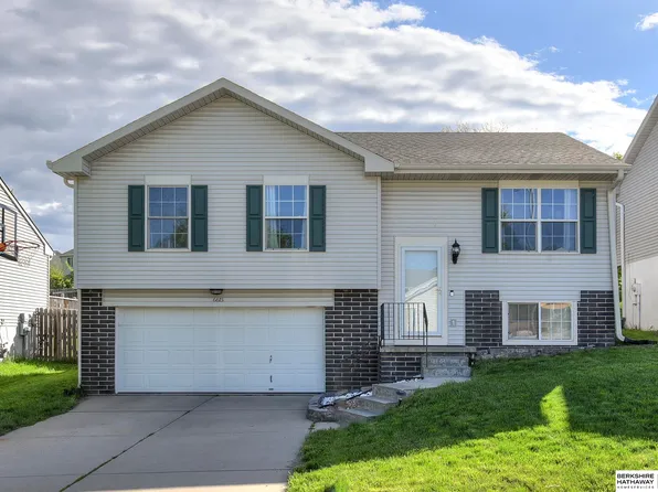 6615 N 79th St, Omaha, NE 68122