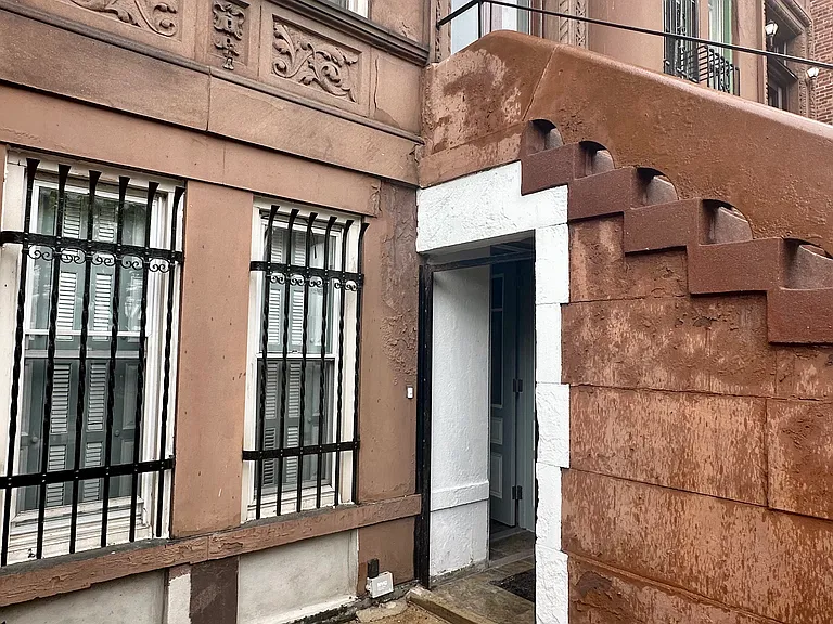 554 W 165th St #GARDEN — Photo 8