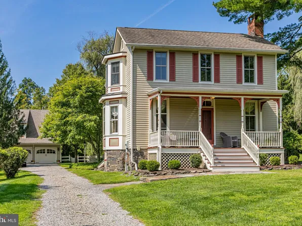 63 Upper Creek Rd, Stockton, NJ 08559