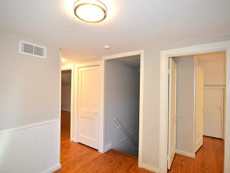 7620 Montgomery Rd — Photo 15