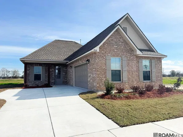 17221 Lakefront Ln, Baton Rouge, LA 70810