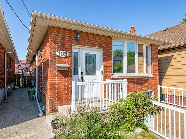103 McAnulty Blvd — Photo 2