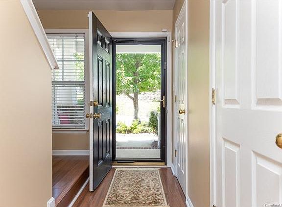 3rd image of 6708 Vlosi Dr #6708