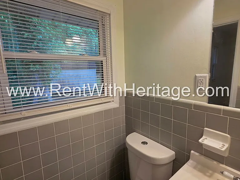 6190 Knights Ln — Photo 61