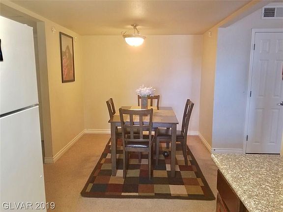 4th image of 4310 Sandy River Dr Unit 47