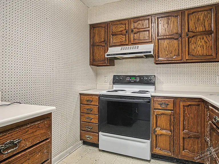 178 Mazarron Dr — Photo 5