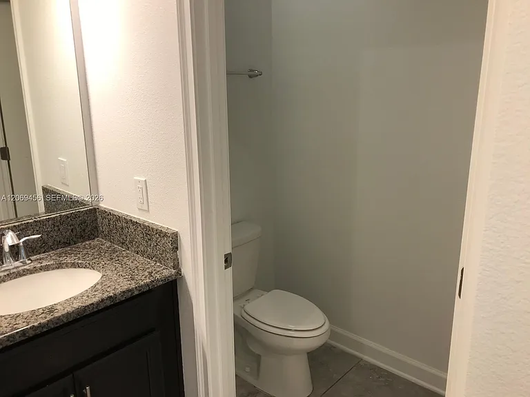 3348 Rodrick Cir — Photo 12