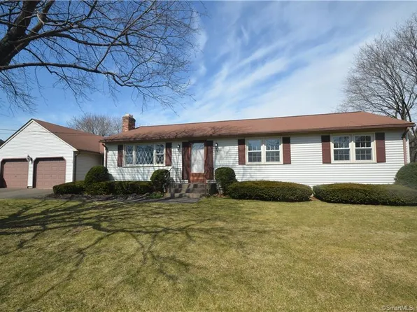 26 Stevens Street, Windsor Locks, CT 06096