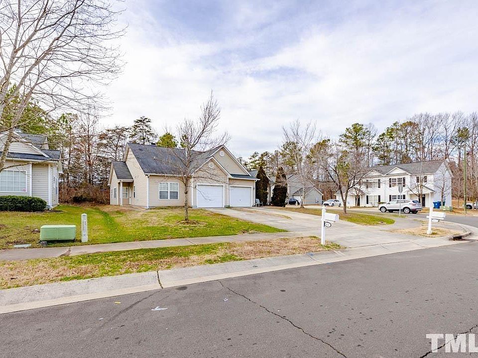 2nd image of 4221 Holston Dr