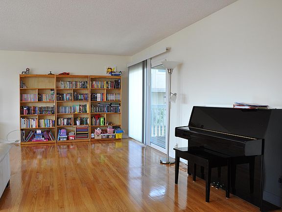 5th image of 2555 Ardee Ln