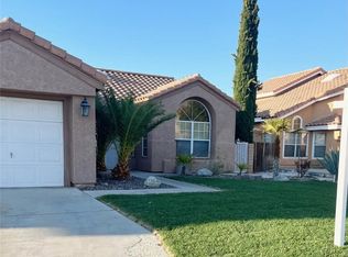 6037 Catalina Ln, Palmdale, CA 93552
