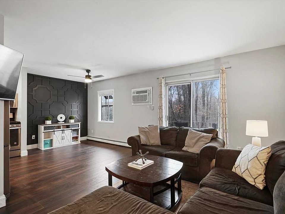 14 Fern Ct APT H, Fishkill, NY 12524 Zillow