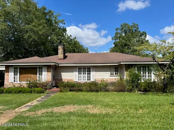 1504 Lucerne Way, New Bern, NC 28560