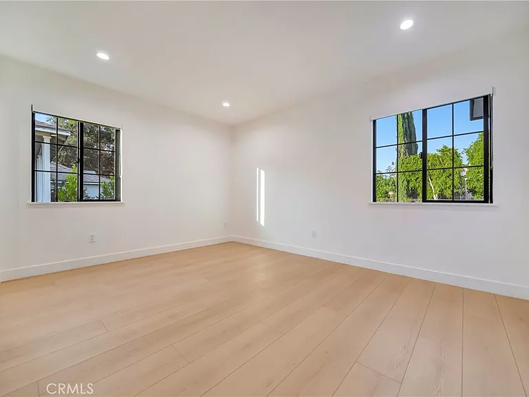 7401 Dempsey Ave — Photo 21