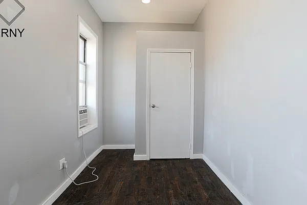 Rented by ERNY LLC | media 24