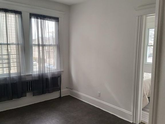 3rd image of 6814 Jackson St