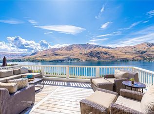 350 Porcupine Ln, Chelan, WA 98816