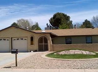 6108 McKinney Dr NE, Albuquerque, NM 87109