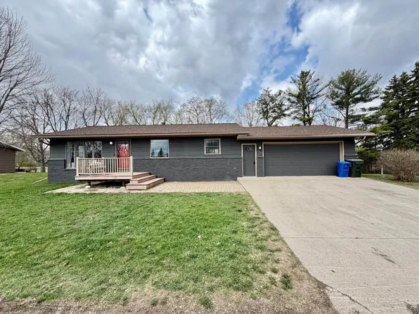 100 Ash Ave, Ashby, MN 56309