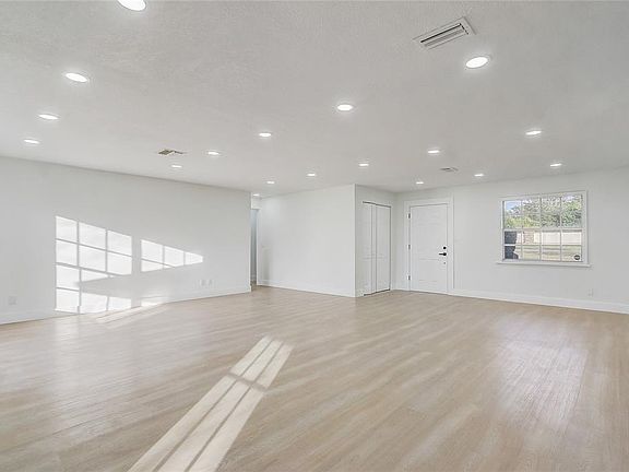 5th image of 1080 N Carpenter Rd