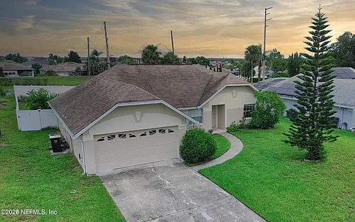 5628 Loma Vista Dr W Photo 1