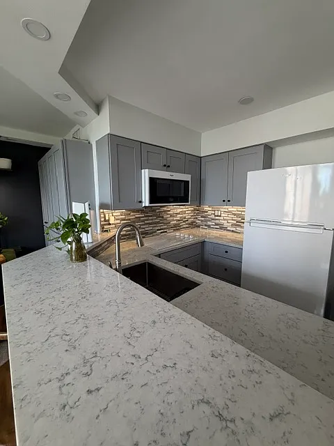 1 bed, 522 sqft, $3,200 — Photo 3