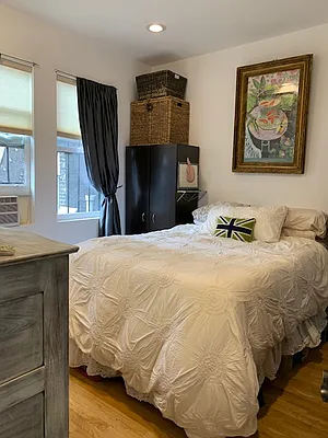 Rented by Dynamik Realty | media 18