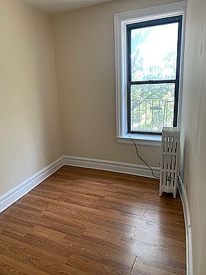 5th image of 606 Flatbush Ave #4F