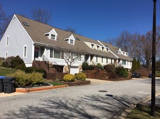 42 Marsh Woods Ln, Wilmington, DE 19810