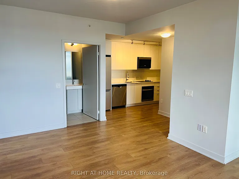 2920 Highway 7 Rd #2402 — Photo 25