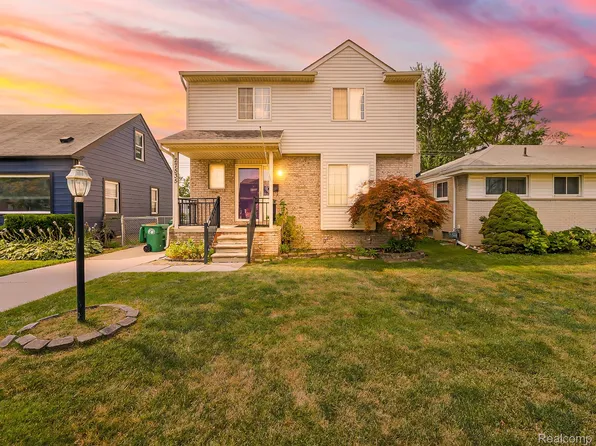 27535 Sheridan St, Garden City, MI 48135