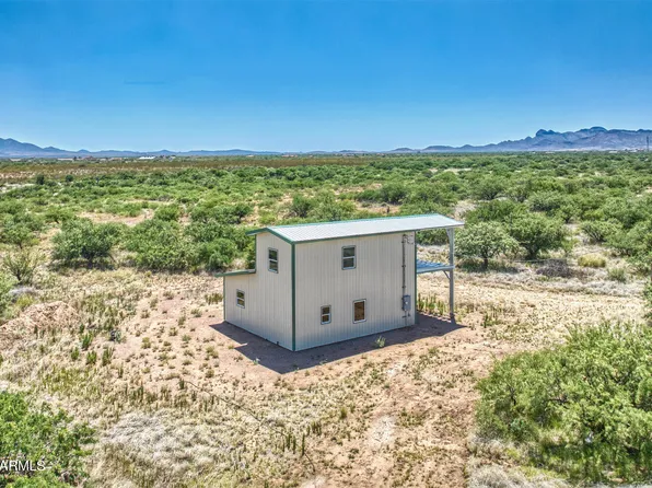 762 E K.C Williams Lane, Huachuca City, AZ 85616