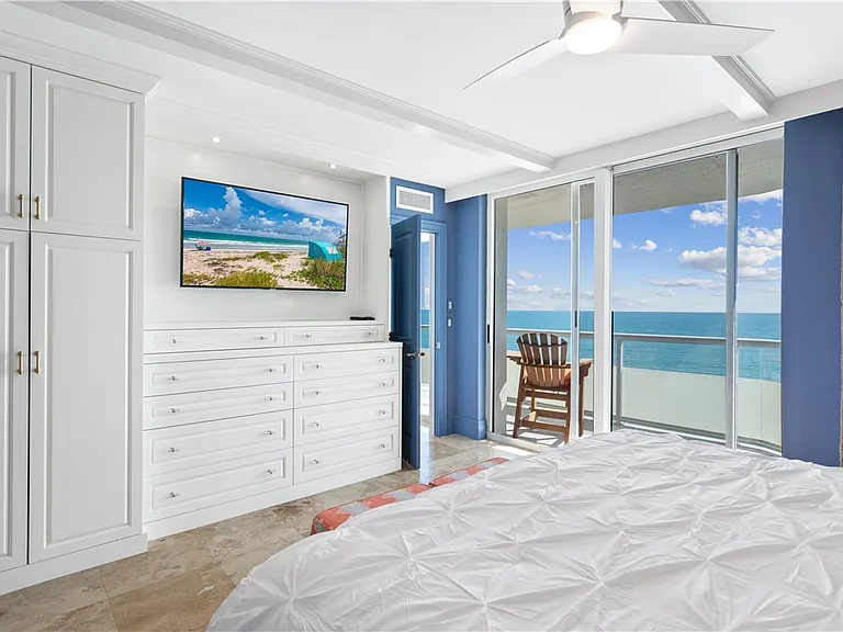 3554 Ocean Drive 703S #903N — Photo 10