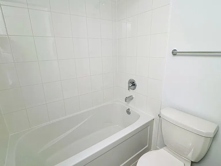 5 Spruce Pines Cres — Photo 29