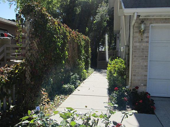 3rd image of 778 E Scott Ave