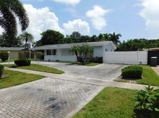 2064 Bimini Dr, West Palm Beach, FL 33406