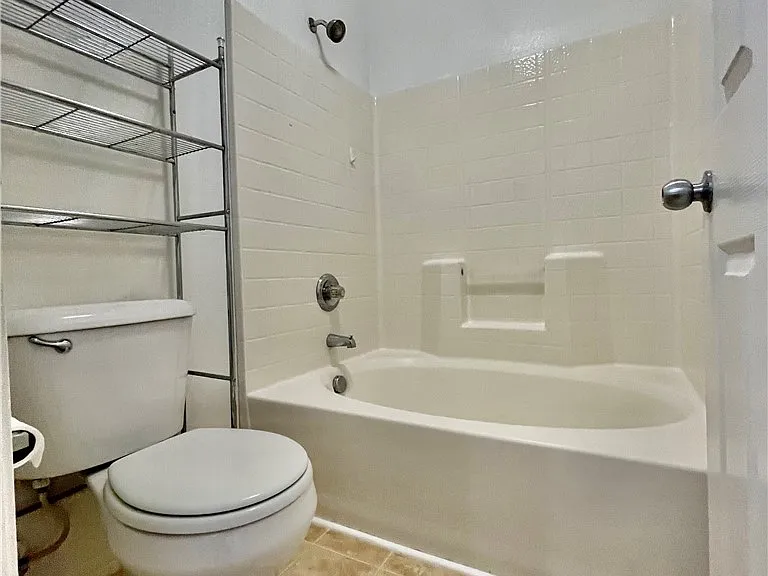 11901 Fairfax Ridge St — Photo 34