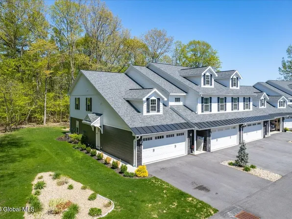 74 Arcadia Court, Ballston Spa, NY 12020