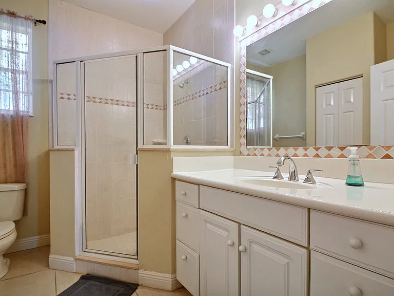 1839 E Sandpointe Ln — Photo 29