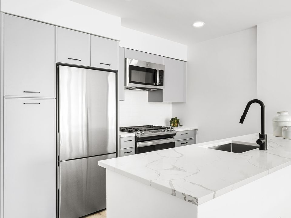 1st image of 1101 President St APT 707