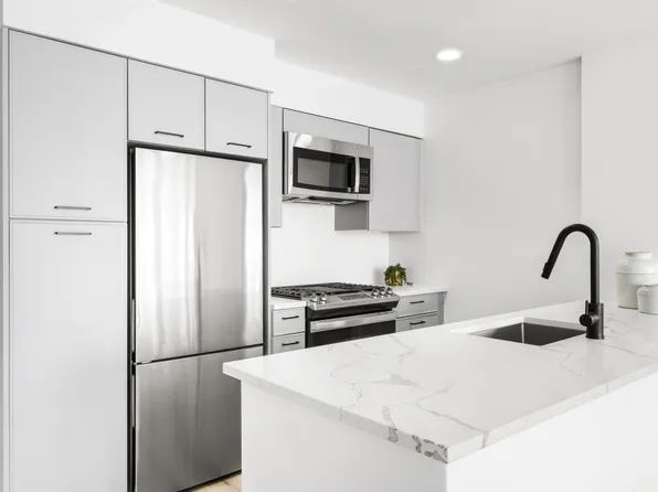 1101 President Street image 3 of 13