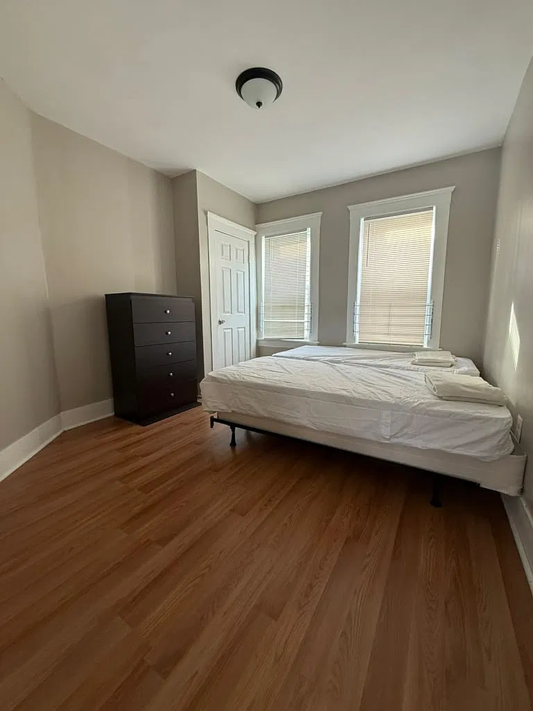 4 bed, 1193 sqft, $3,000 — Photo 4