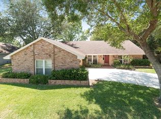 5513 Meadow Pine Ct, Orlando, FL 32819
