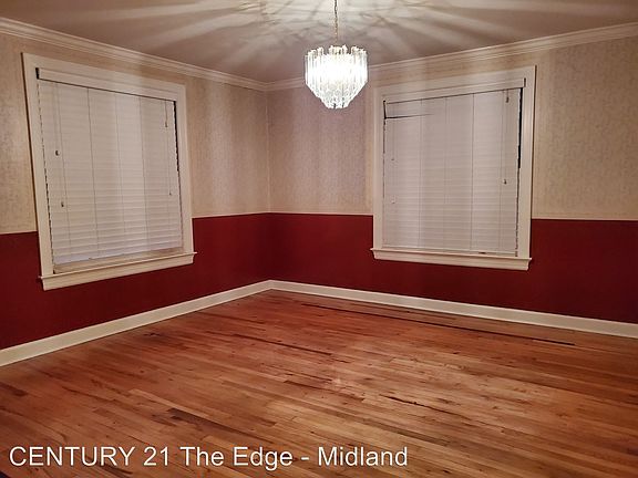 3rd image of 600 E Broadway Ave