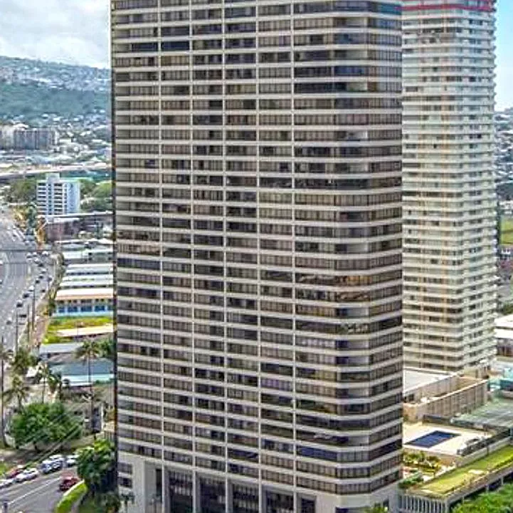 2499 Kapiolani Blvd #705
