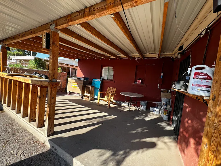 1030 Joy Ln — Photo 33